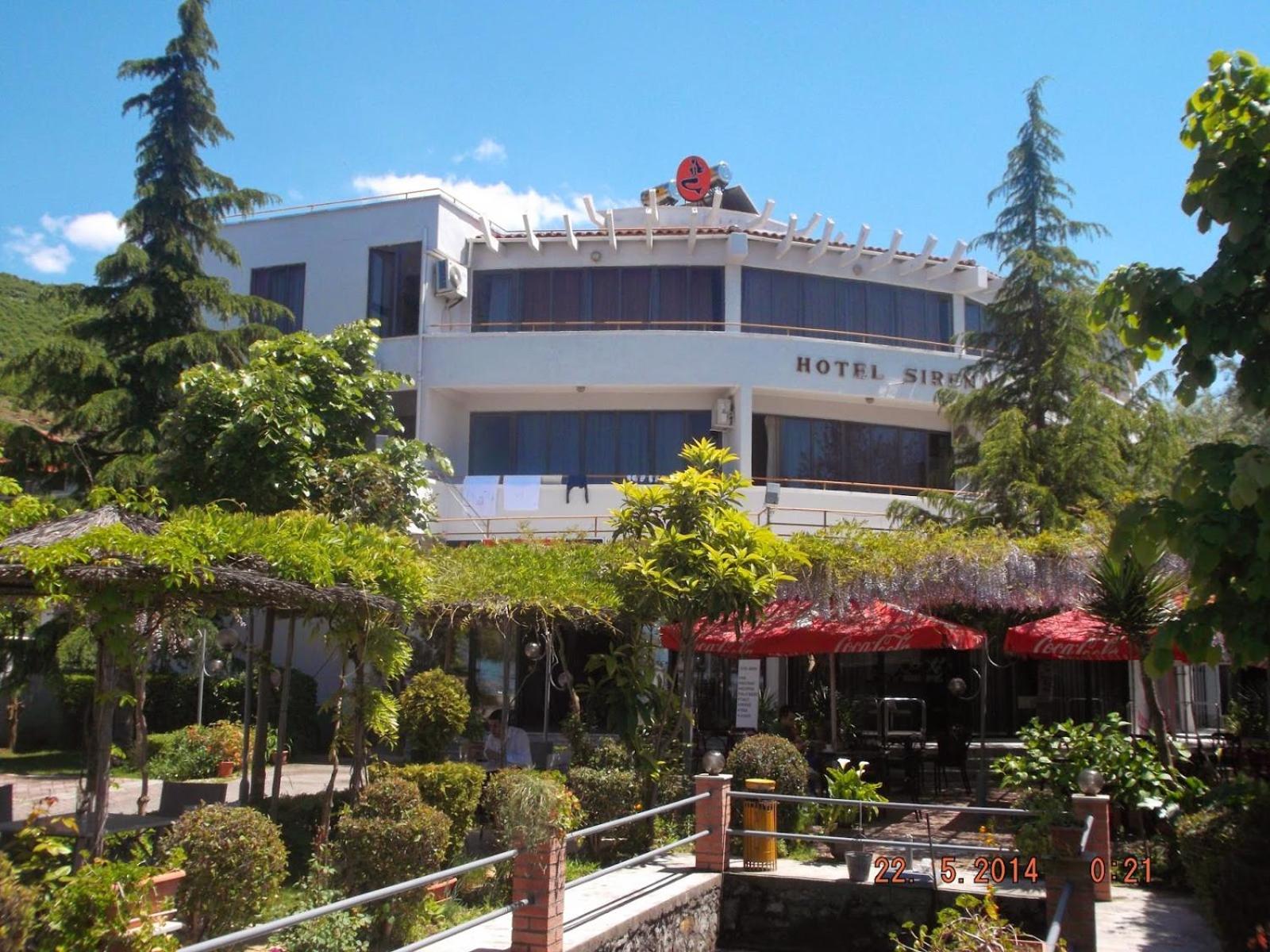 Sirena Hotel Tushemisht Dış mekan fotoğraf