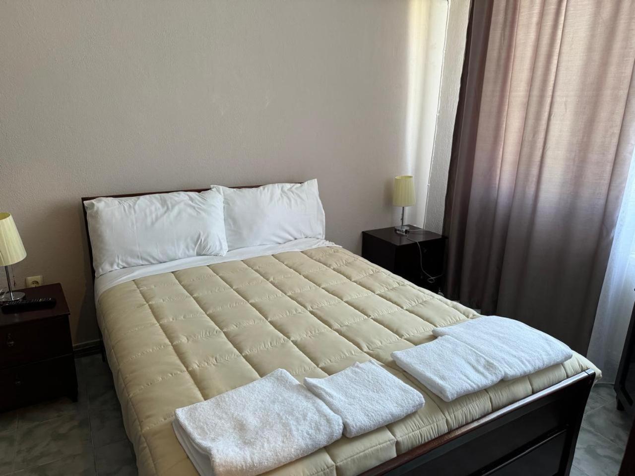 Sirena Hotel Tushemisht Dış mekan fotoğraf