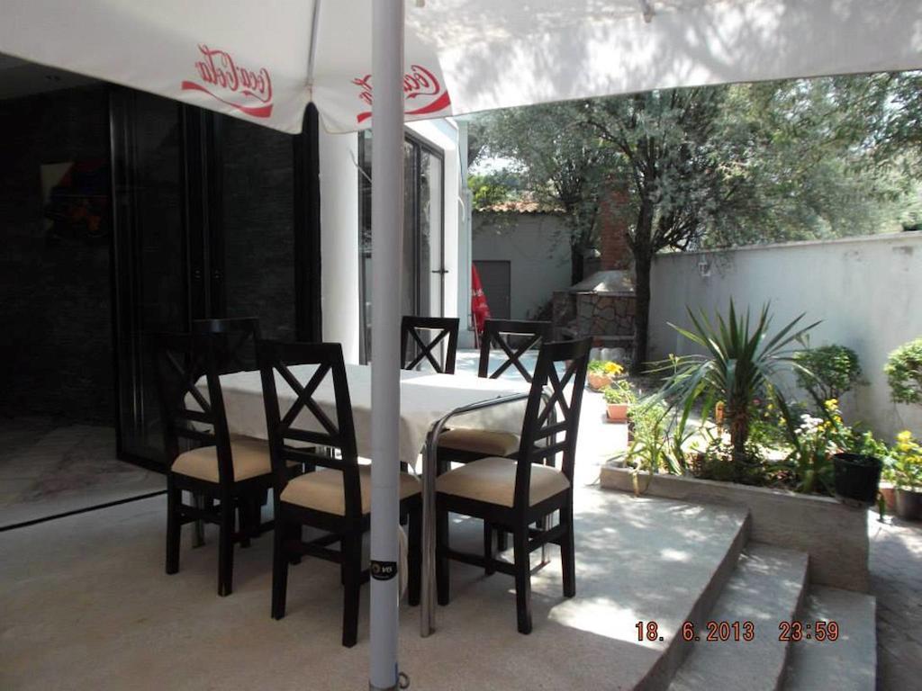 Sirena Hotel Tushemisht Dış mekan fotoğraf